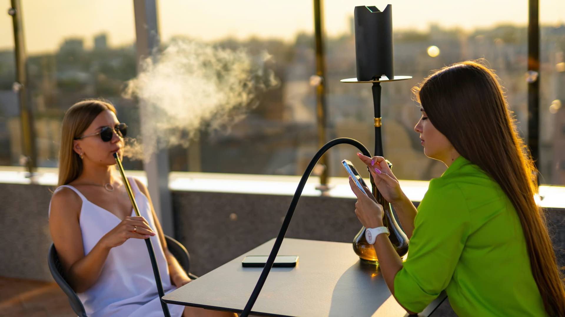 Sheesha cafes are an epidemic of illness and inaction